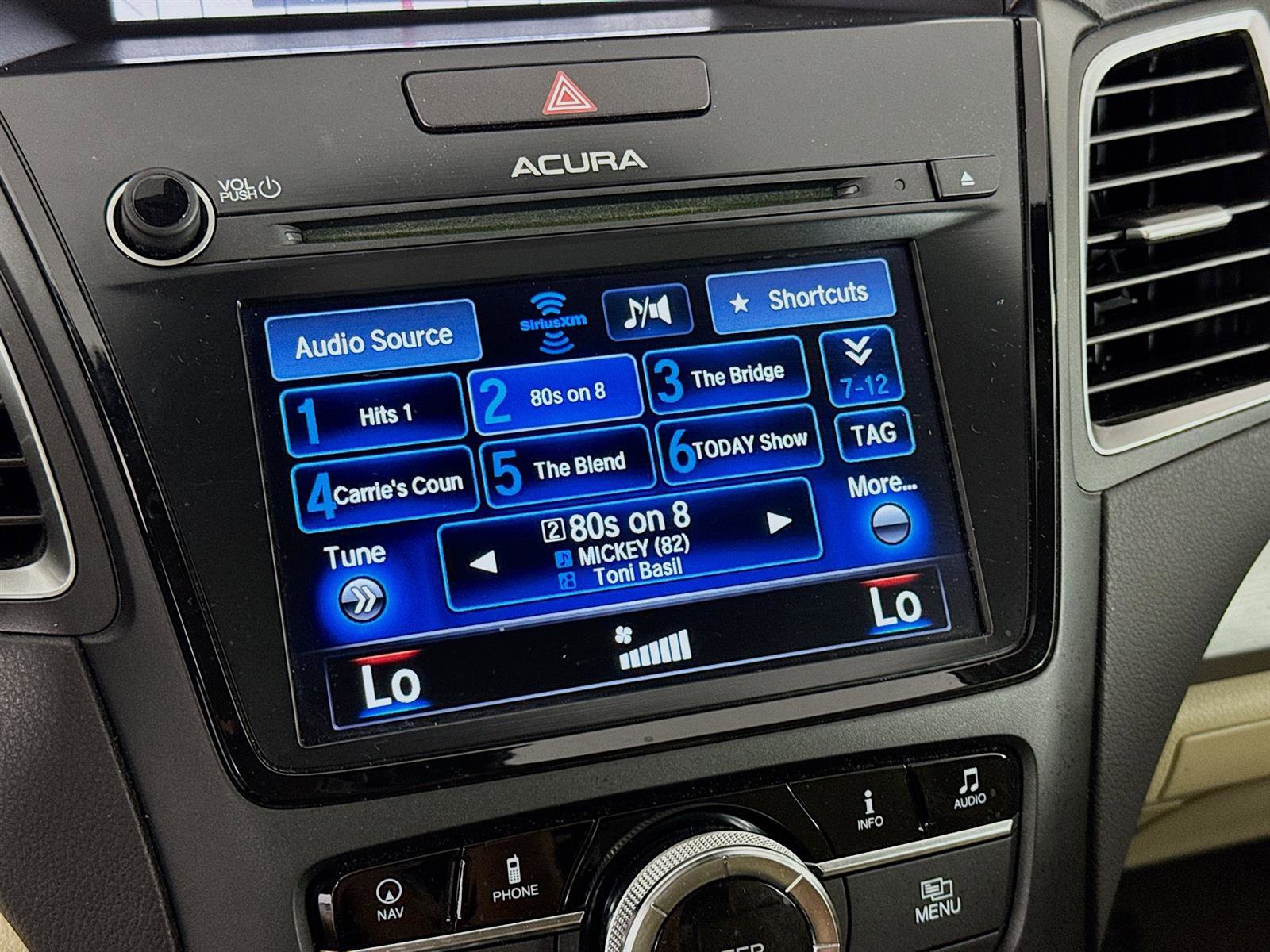 2016 Acura RDX Advance photo 15