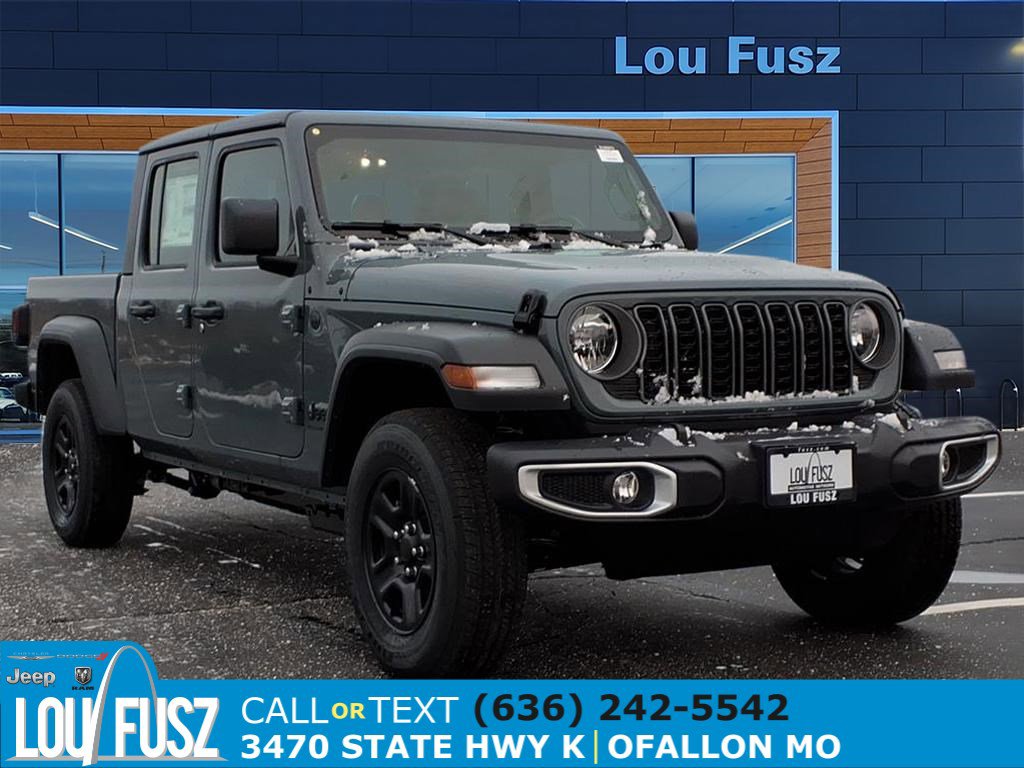 2026 Jeep Gladiator Sport's photo