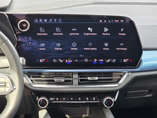 2026 Chevrolet Equinox EV 1LT photo 3