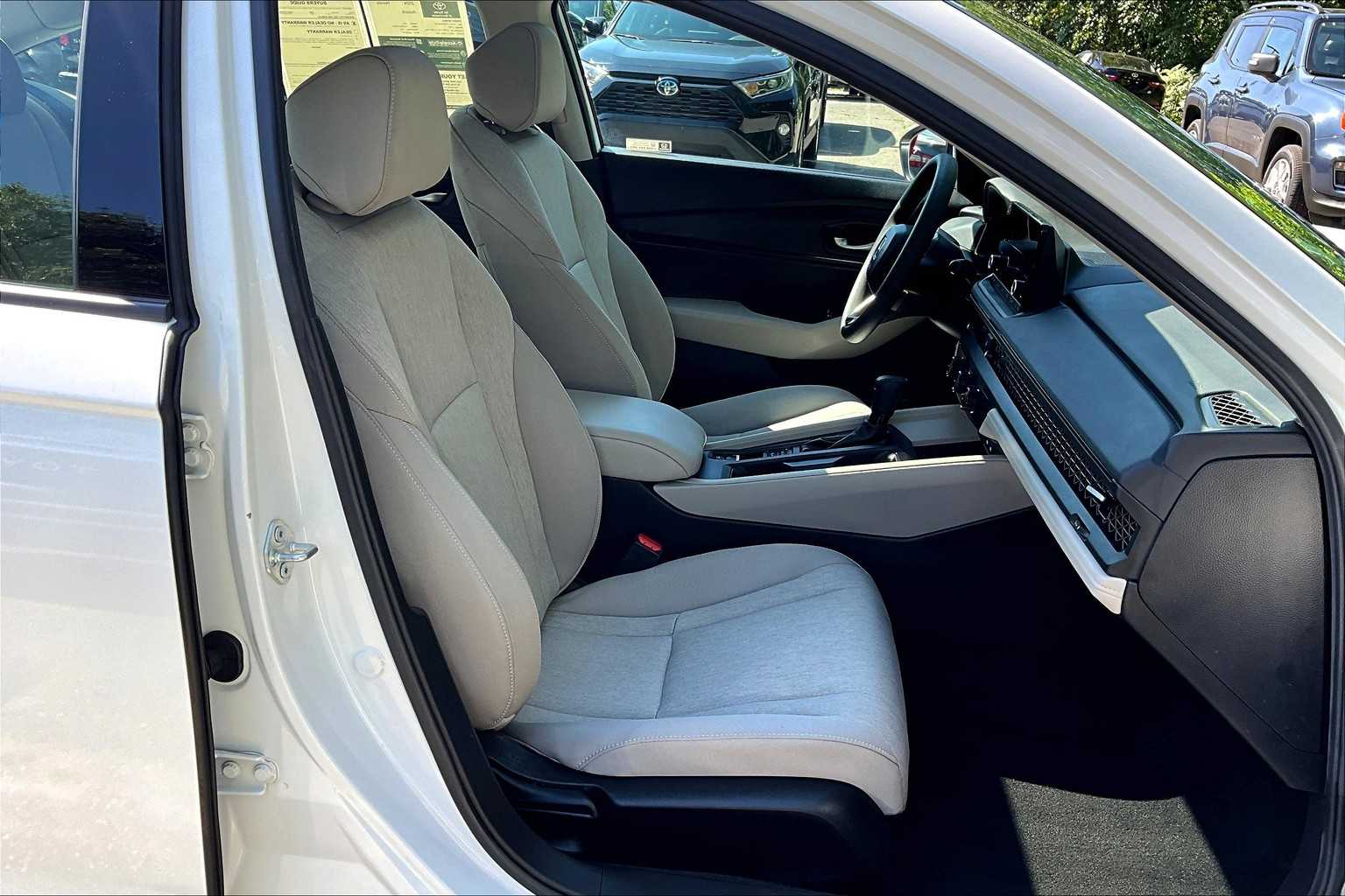 2024 Honda Accord EX photo 7