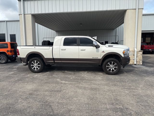 2024 Ram 2500 Longhorn photo 3