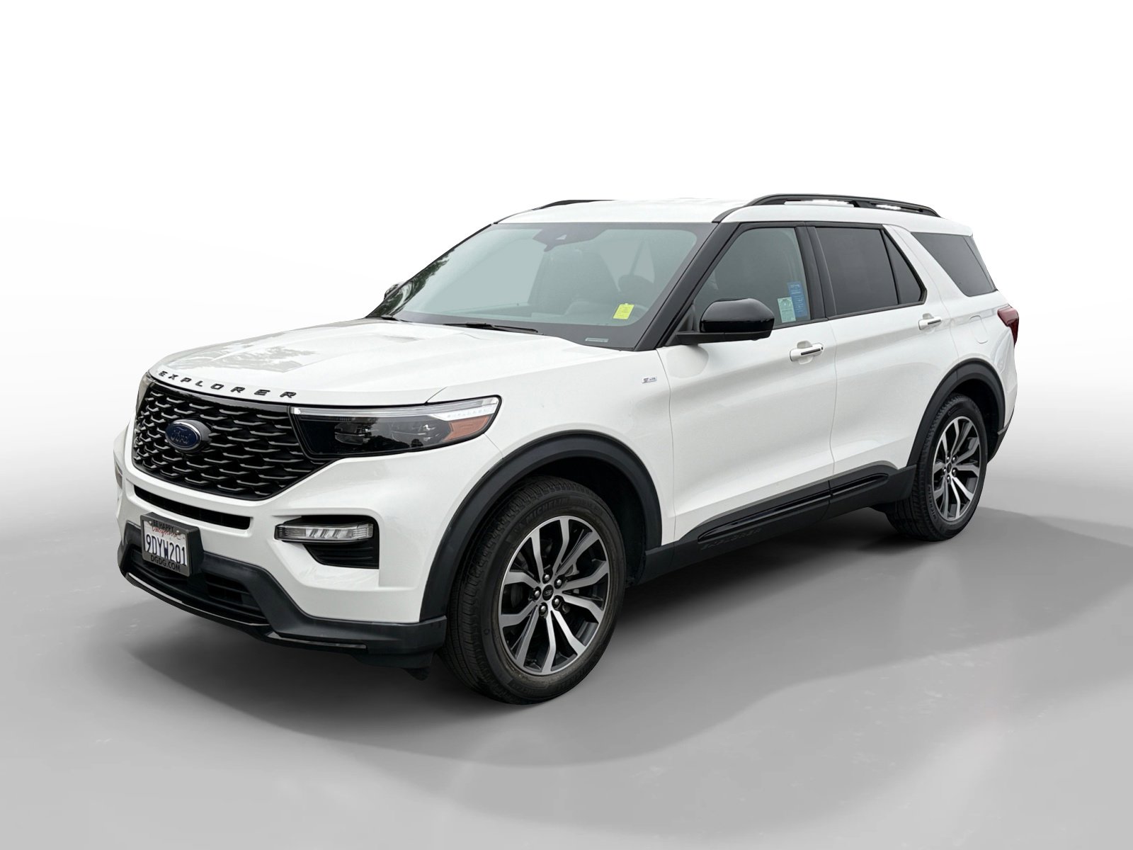 2022 Ford Explorer ST-LINE's photo