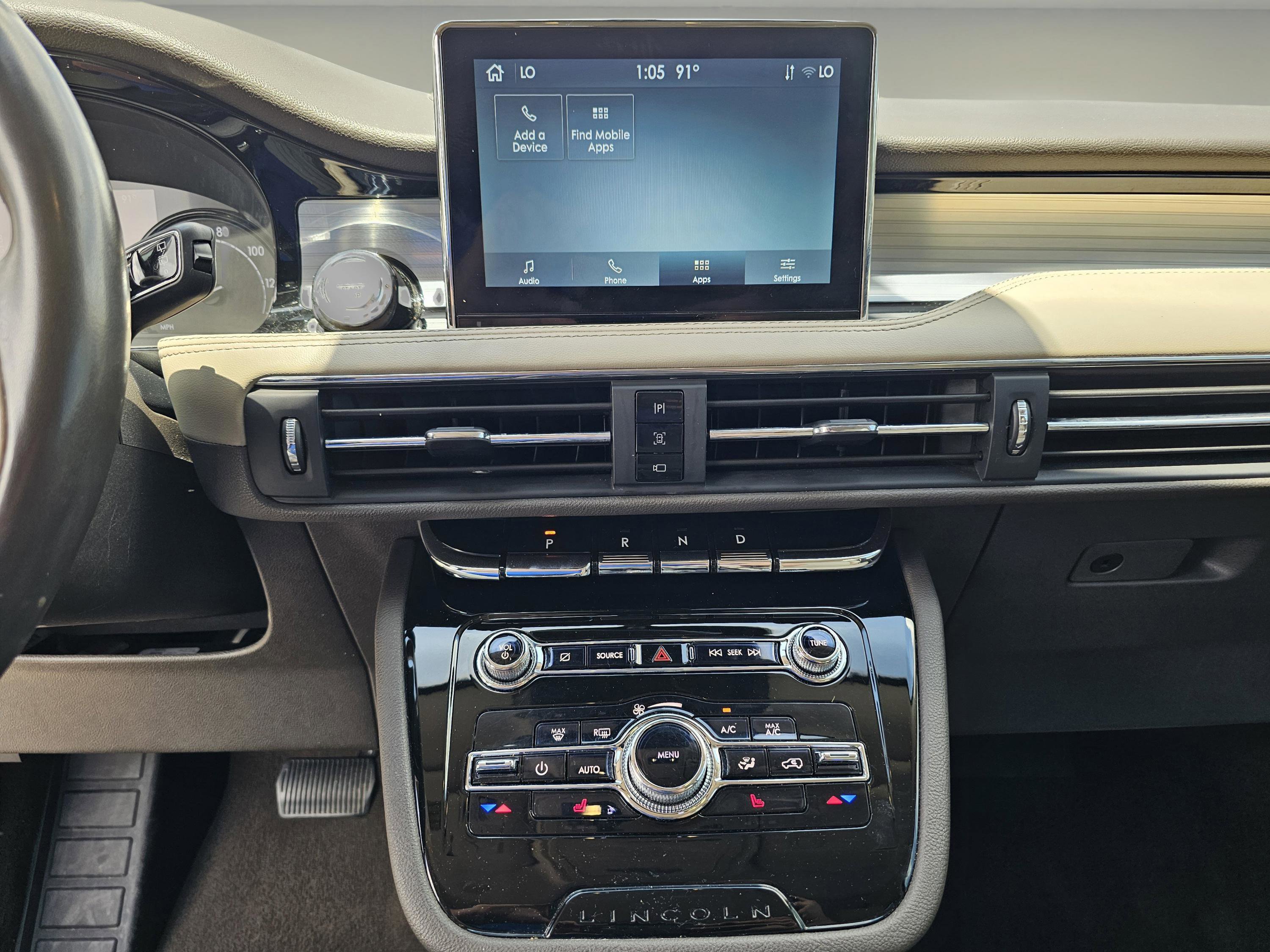 2021 Lincoln Corsair Standard photo 19