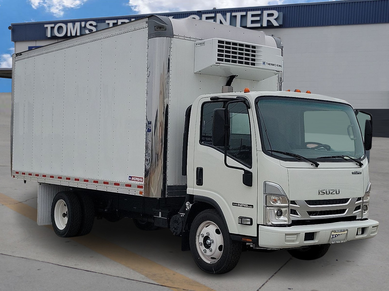 2024 Isuzu NPR HD's photo