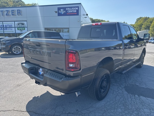 2025 Ram 2500 Tradesman photo 4