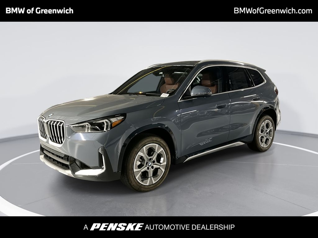 2026 BMW X1 28i's photo