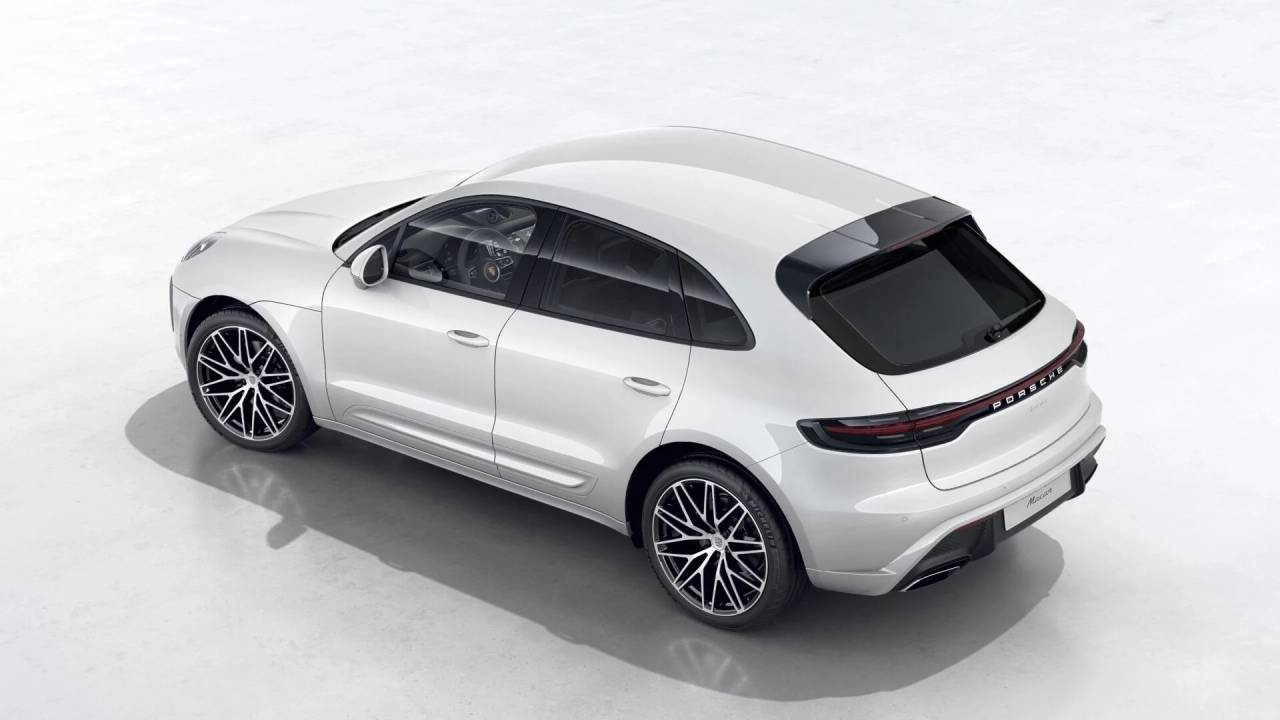 2026 Porsche Macan T photo 4
