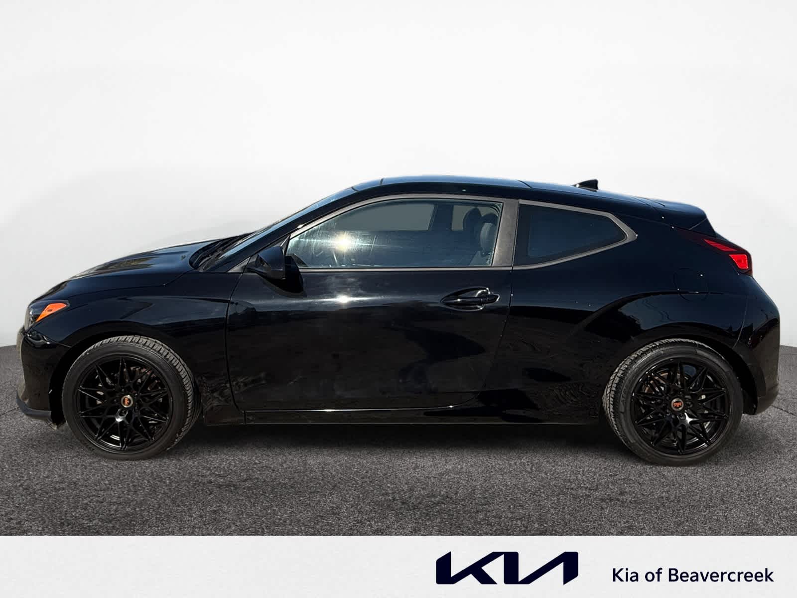 Used 2020 Hyundai Veloster Premium with VIN KMHTG6AF1LU029742 for sale in Beavercreek, OH