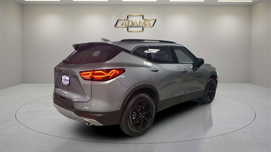2025 Chevrolet Blazer 2LT photo 7