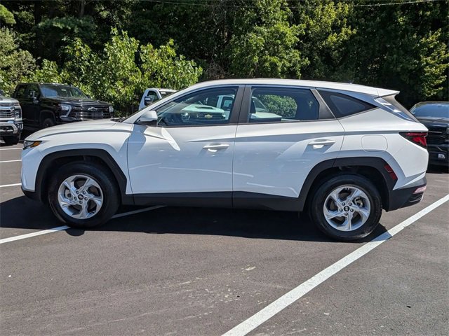 2023 Hyundai Tucson SE photo 3