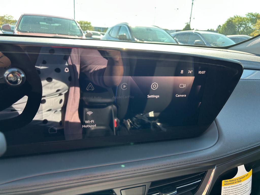2026 Buick Encore GX Sport Touring photo 9