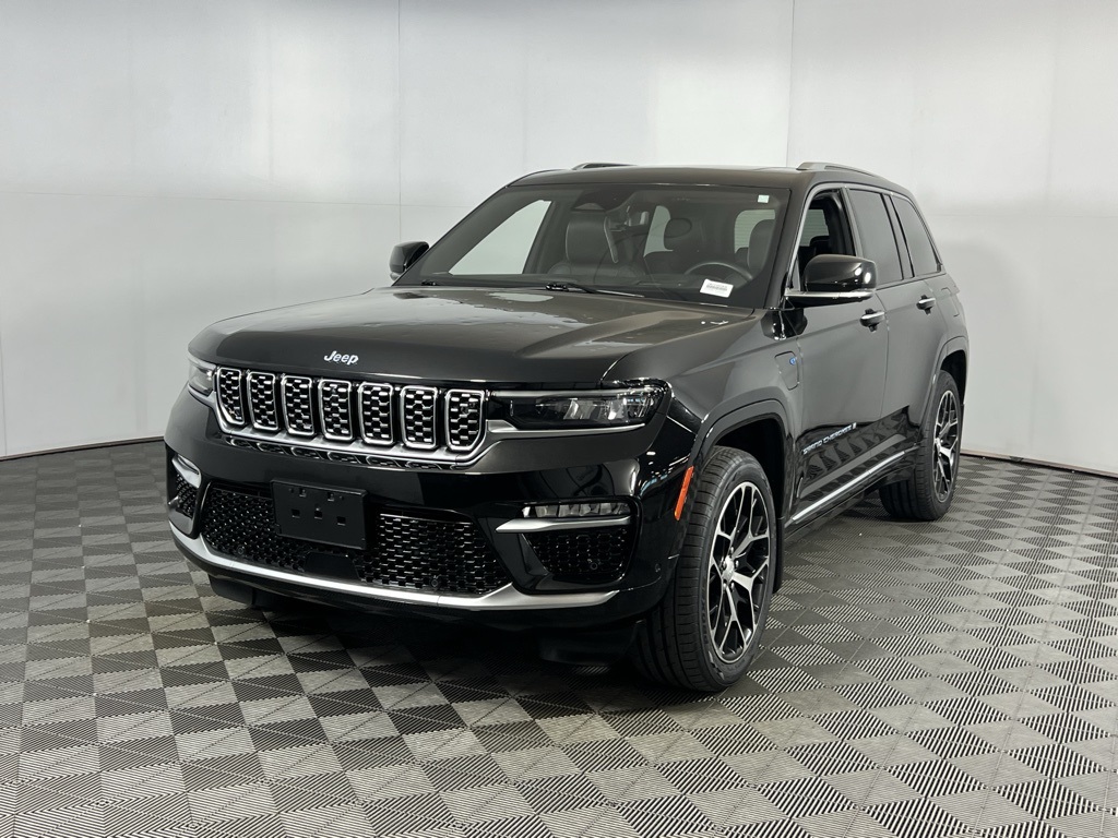 2023 Jeep Grand Cherokee Summit Reserve 4xe photo 2