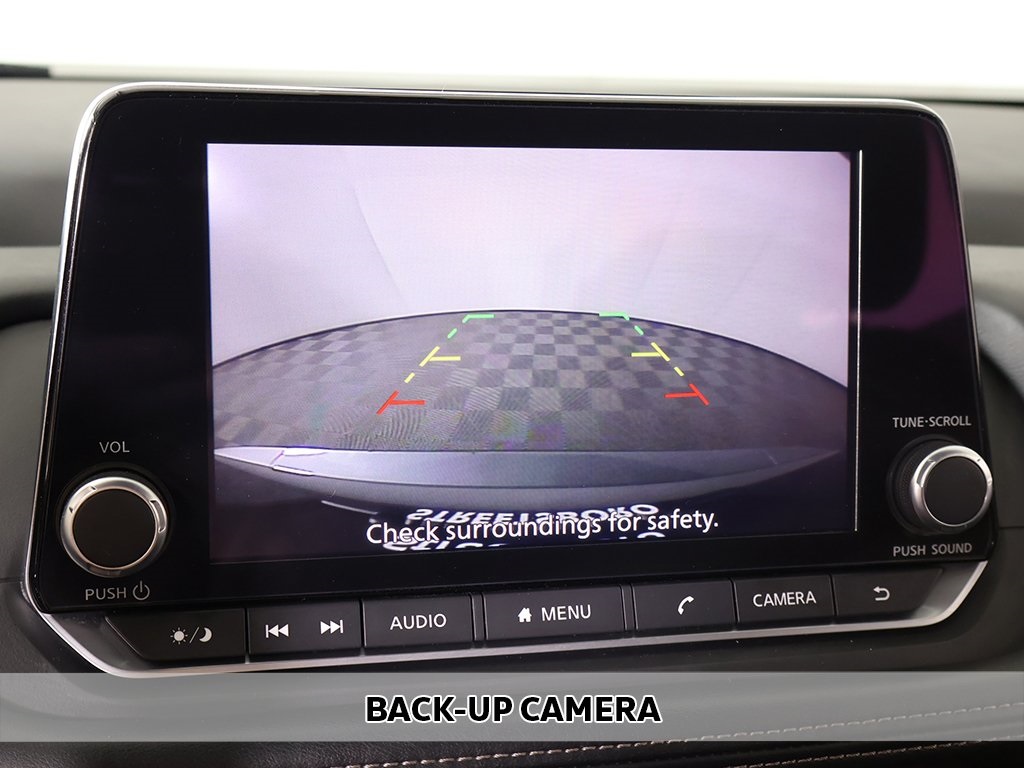2024 Nissan Rogue SV photo 4