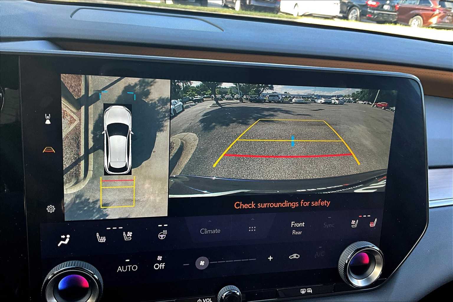 2023 Lexus RX Premium AWD photo 25