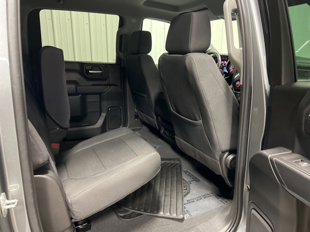 2022 Chevrolet Silverado 1500 LT photo 8