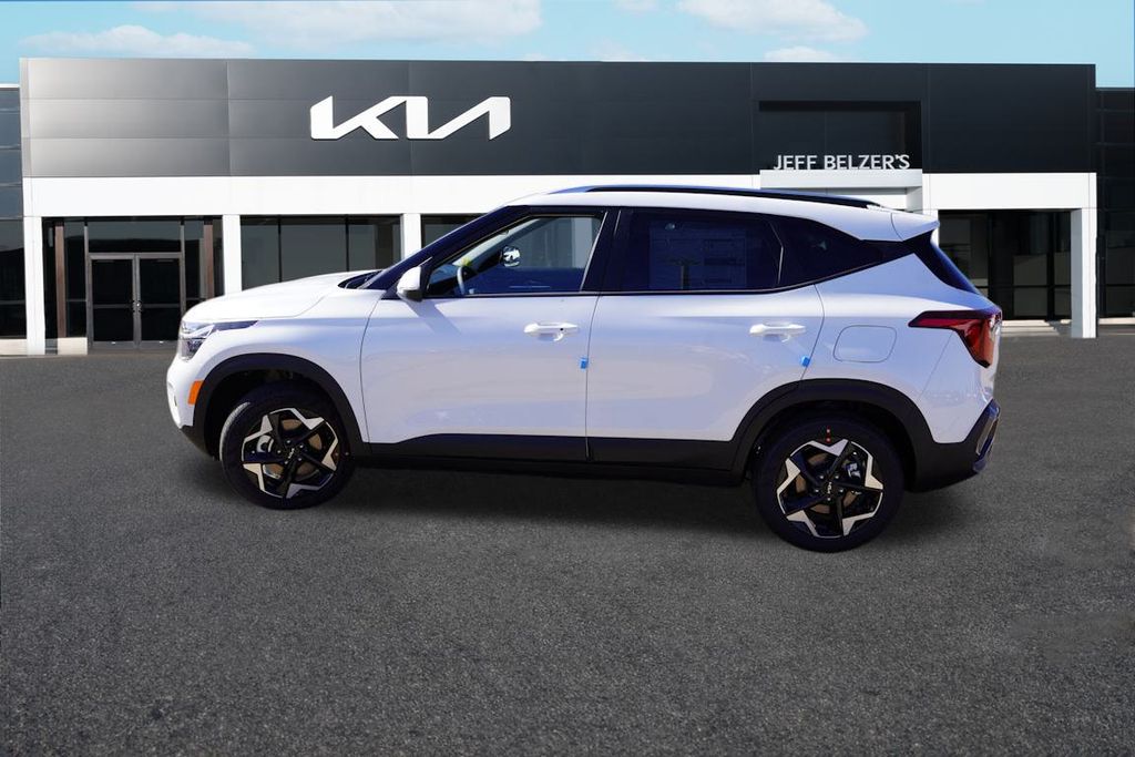 2026 Kia Seltos S photo 4