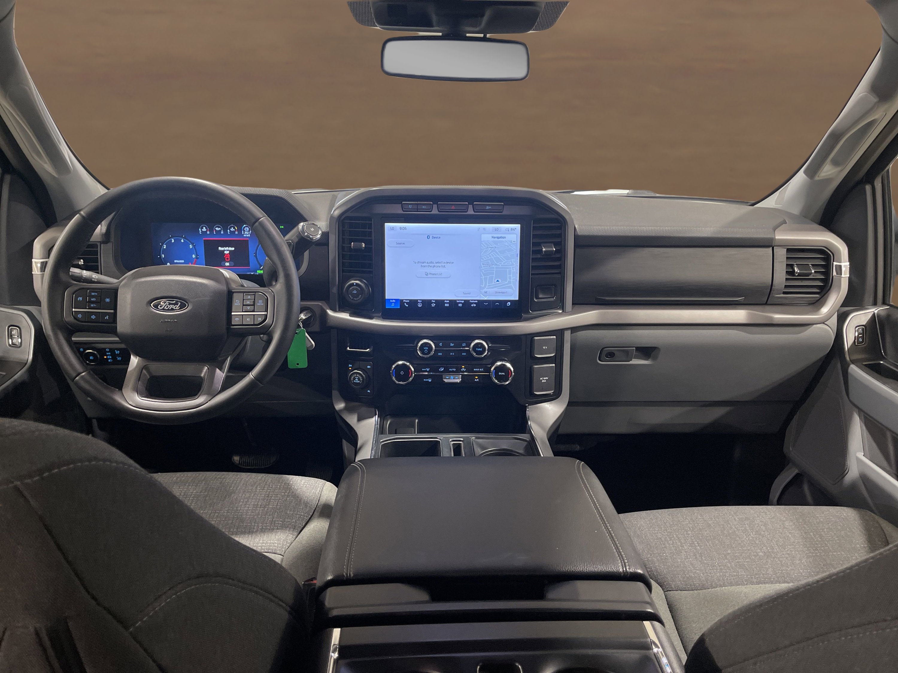 2024 Ford F-150 XLT photo 11