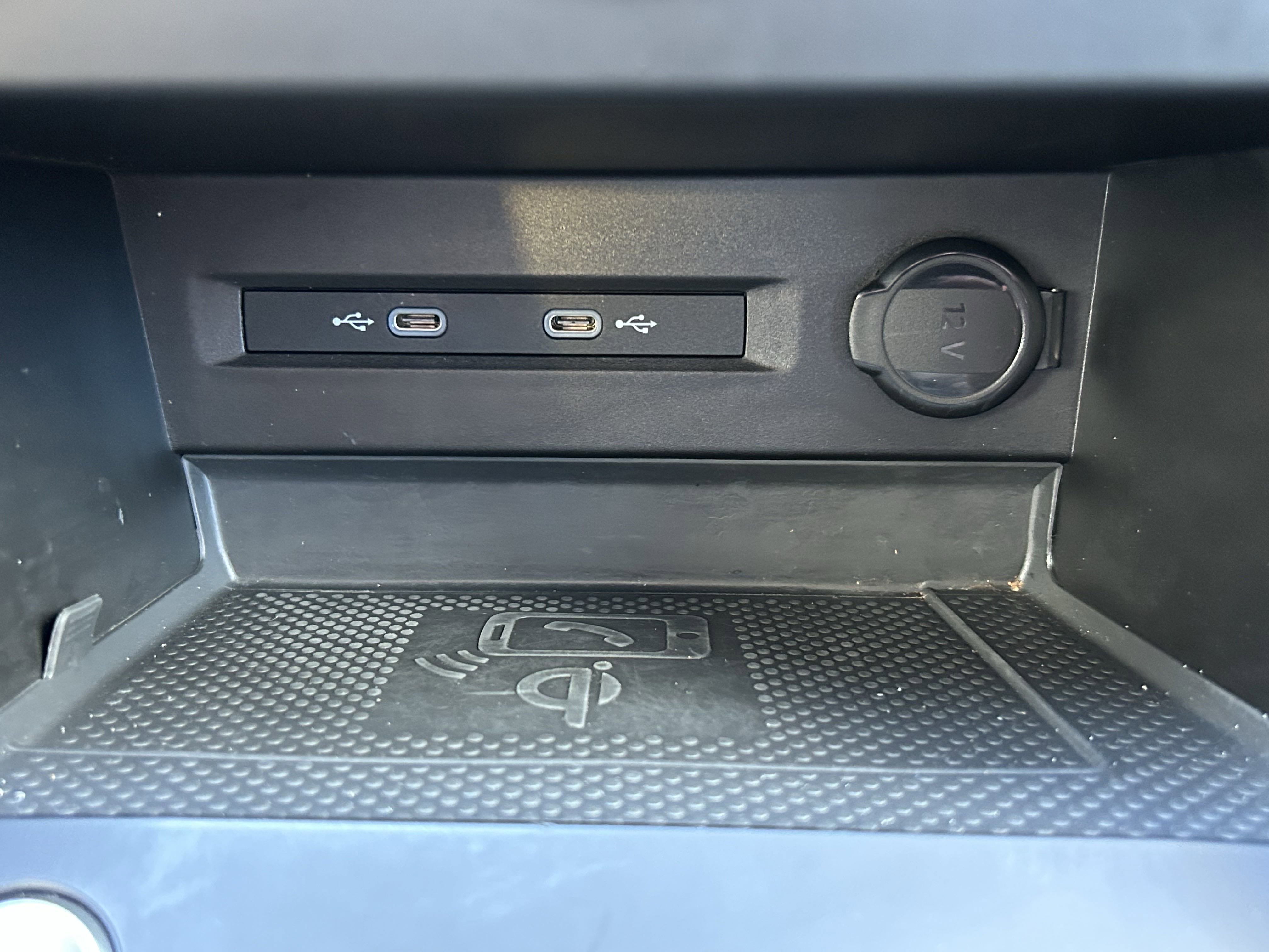 2022 Volkswagen Taos SE photo 11