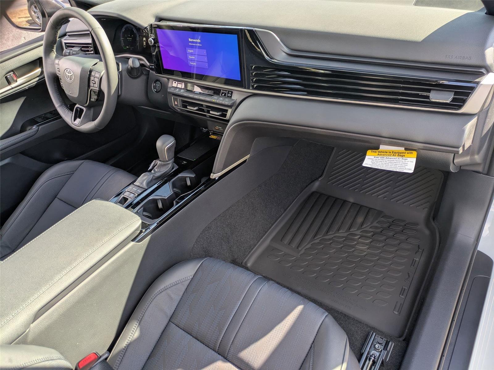 2025 Toyota Camry XSE photo 28