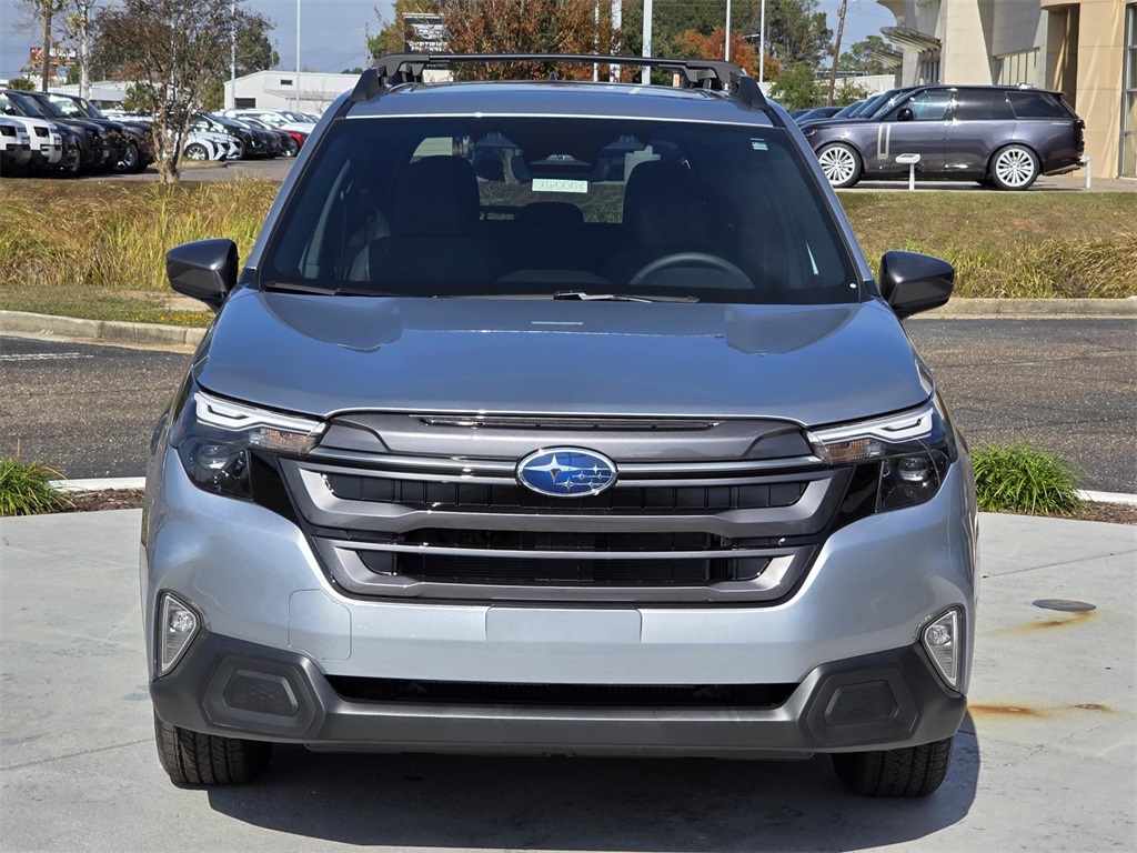 2026 Subaru Forester Premium photo 2