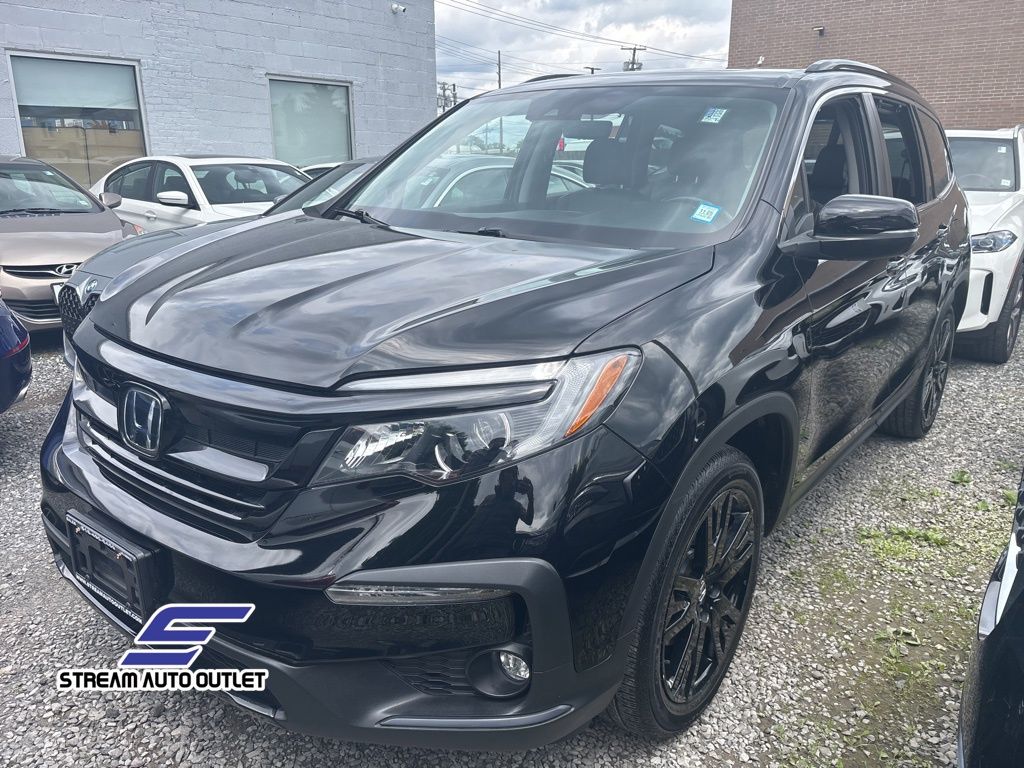 2022 Honda Pilot Special Edition photo 2