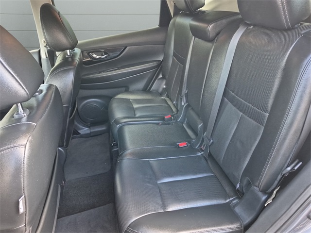 2019 Nissan Rogue SL photo 27