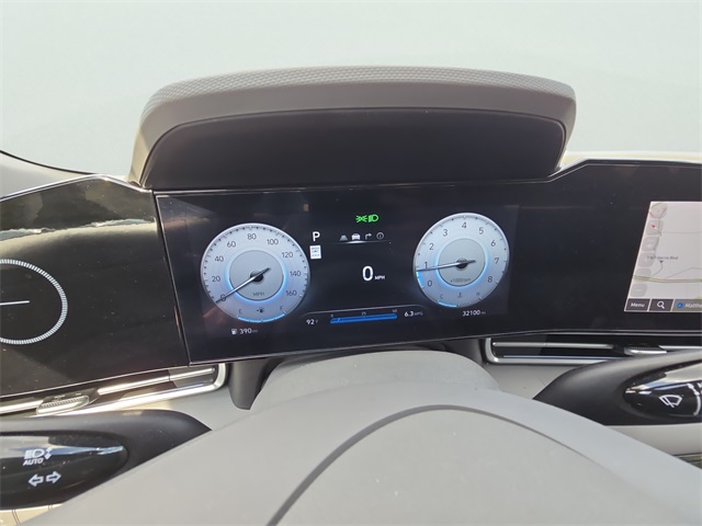 2024 Hyundai Elantra SEL photo 12