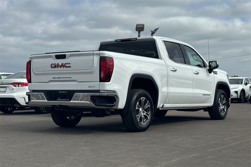 2024 Gmc Sierra 1500 SLT photo 4
