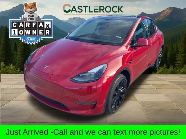 2023 Tesla Model Y Long Range's photo