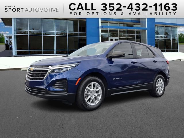 2022 Chevrolet Equinox LS's photo