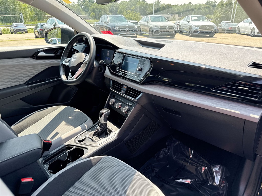 2022 Volkswagen Taos S photo 23