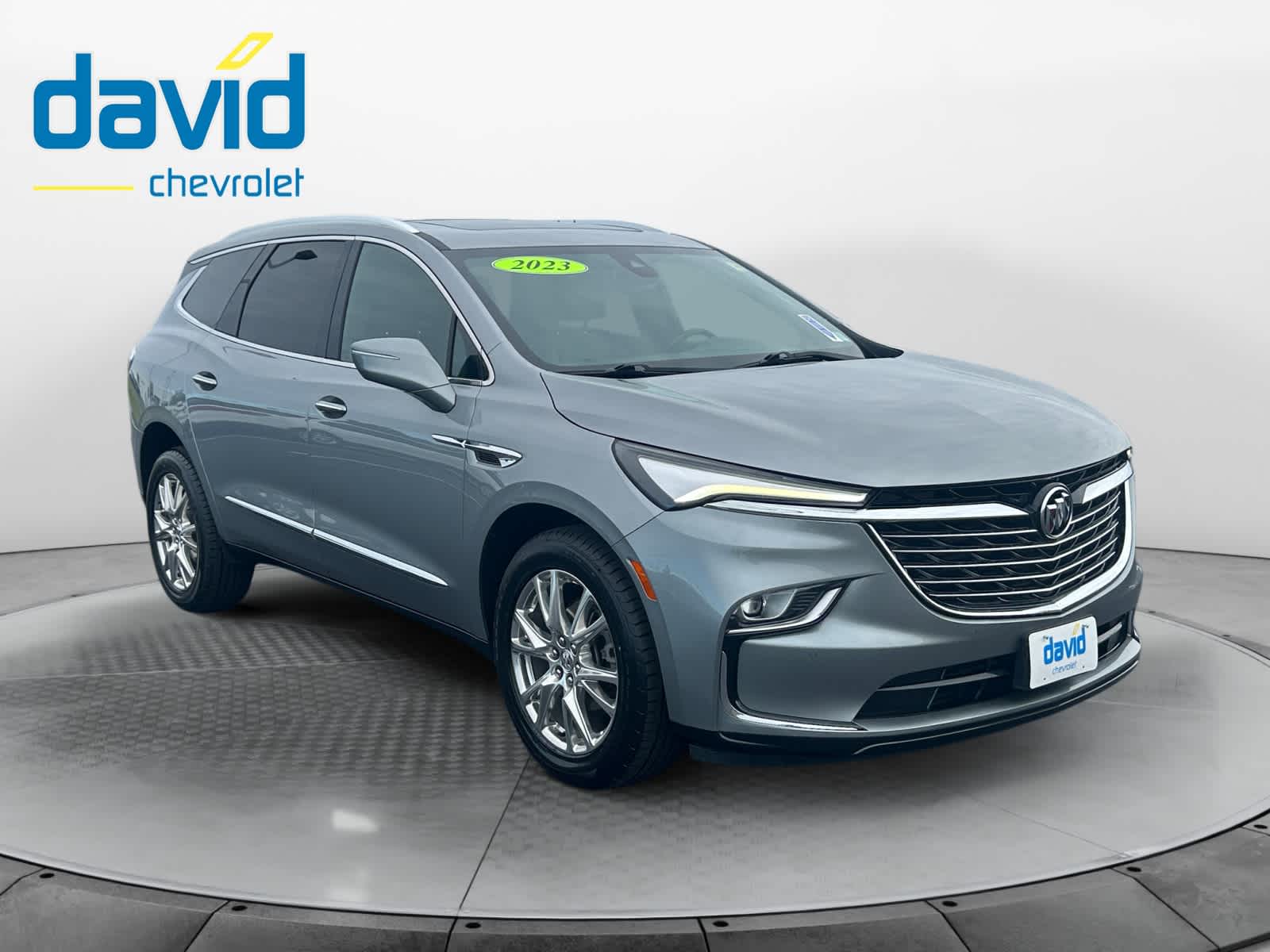 2023 Buick Enclave Essence photo 3