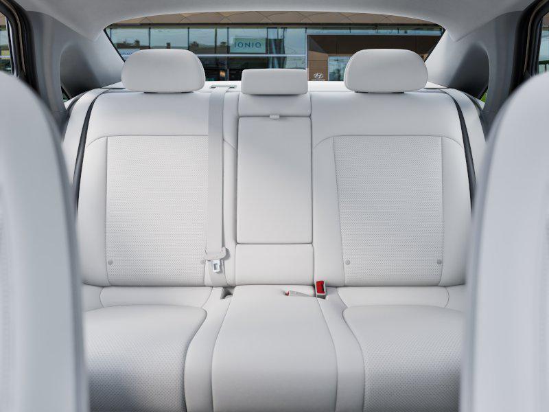 2025 Hyundai Ioniq 6 SEL photo 10