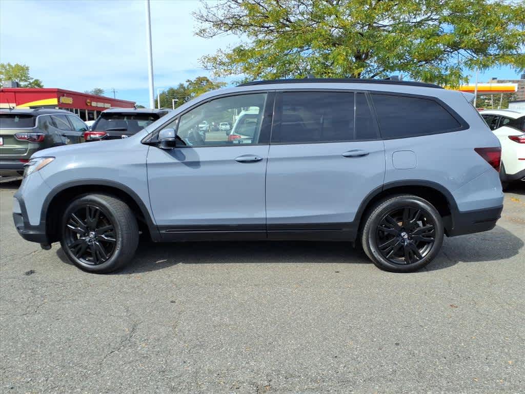 2022 Honda Pilot Black Edition photo 7