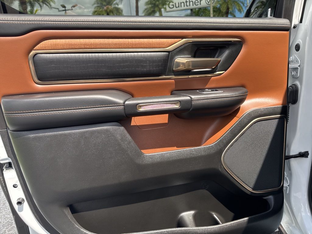 2023 Ram 1500 Laramie Longhorn photo 10