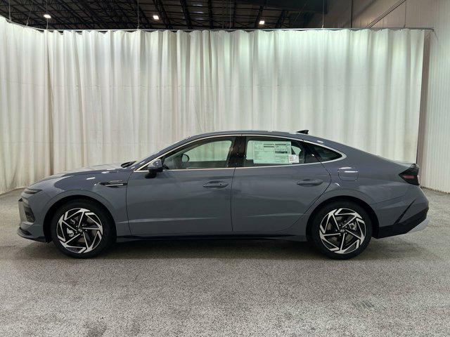2026 Hyundai Sonata SEL Sport photo 4