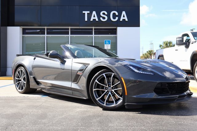 2017 Chevrolet Corvette Grand Sport 2LT photo 2