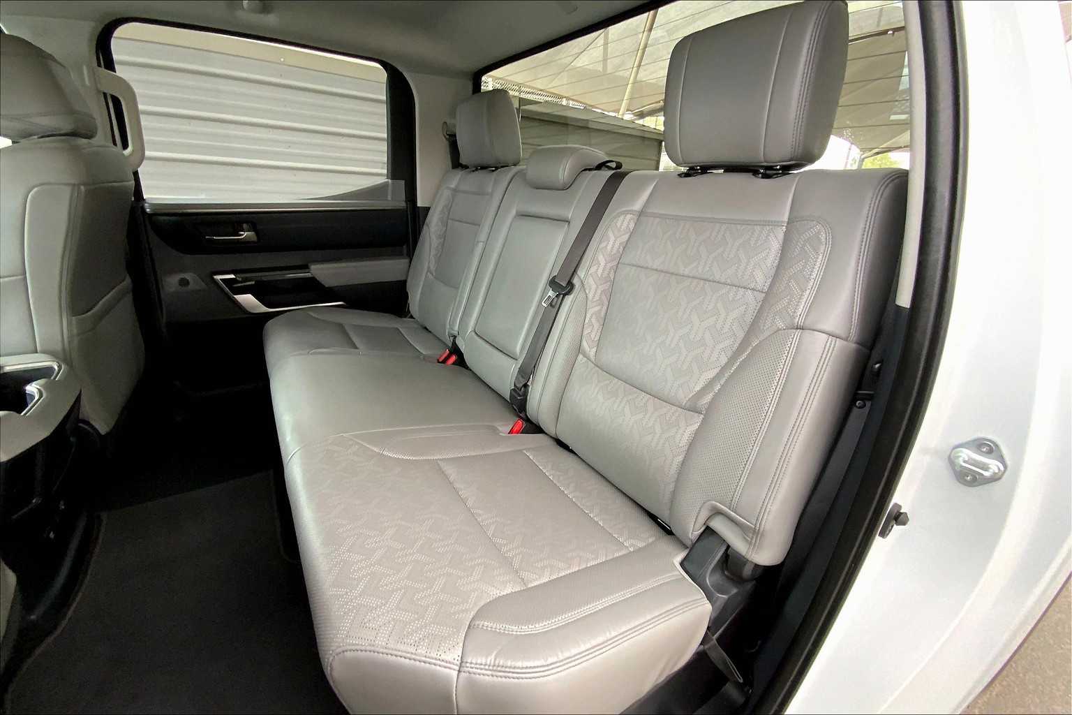 2023 Toyota Tundra Limited CrewMax photo 18