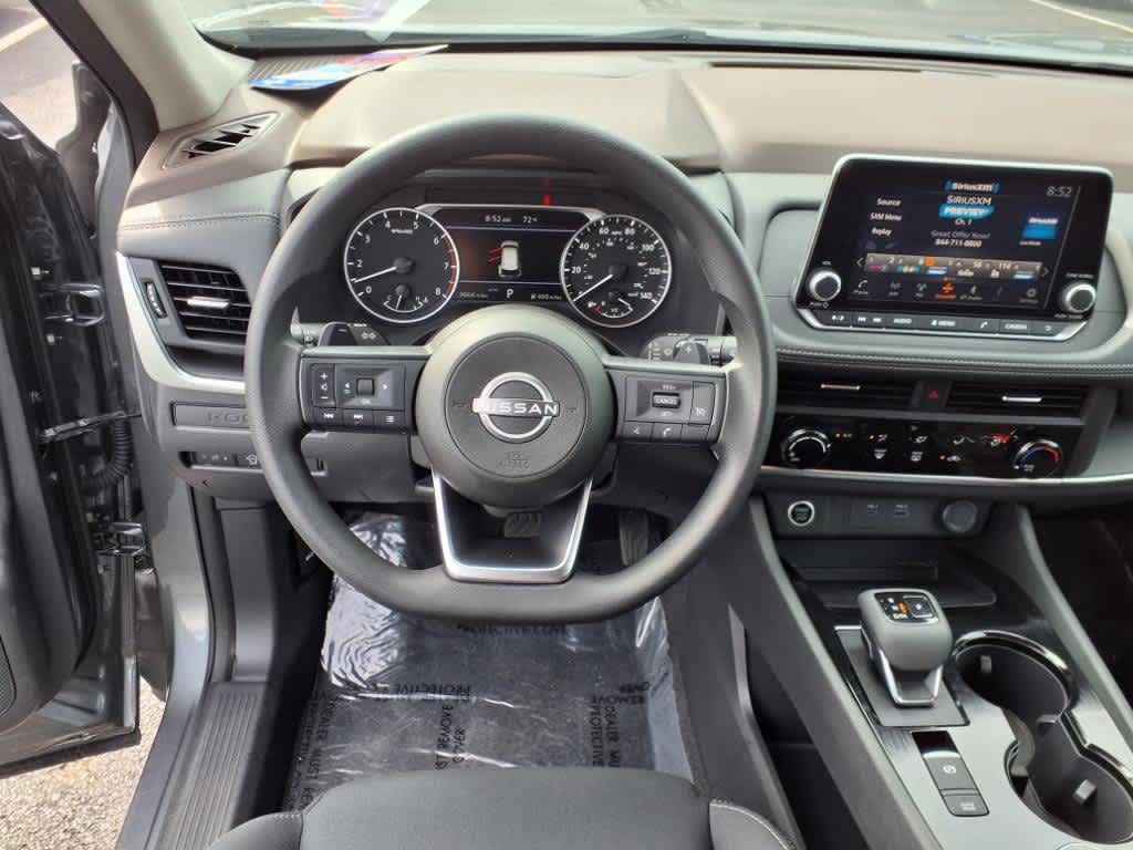 2023 Nissan Rogue S photo 12