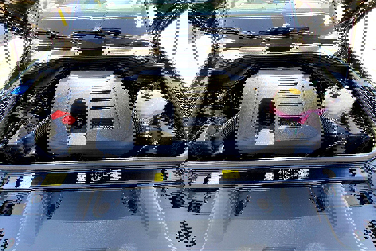 2025 Land Rover Range Rover SE photo 12