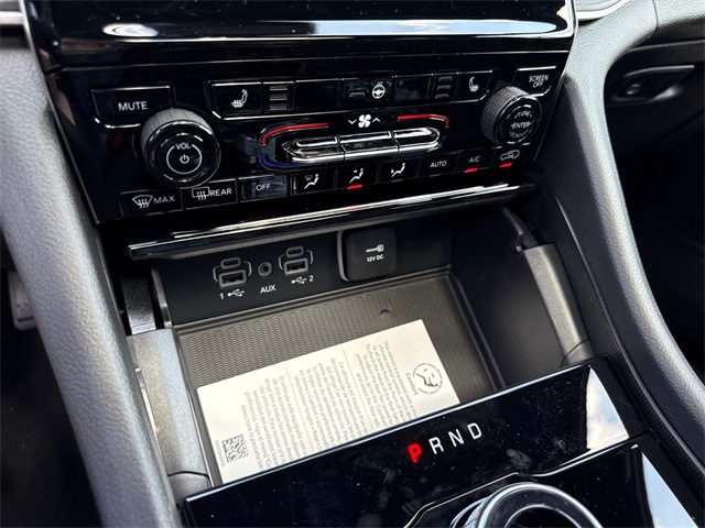 2025 Jeep Grand Cherokee Laredo X photo 22