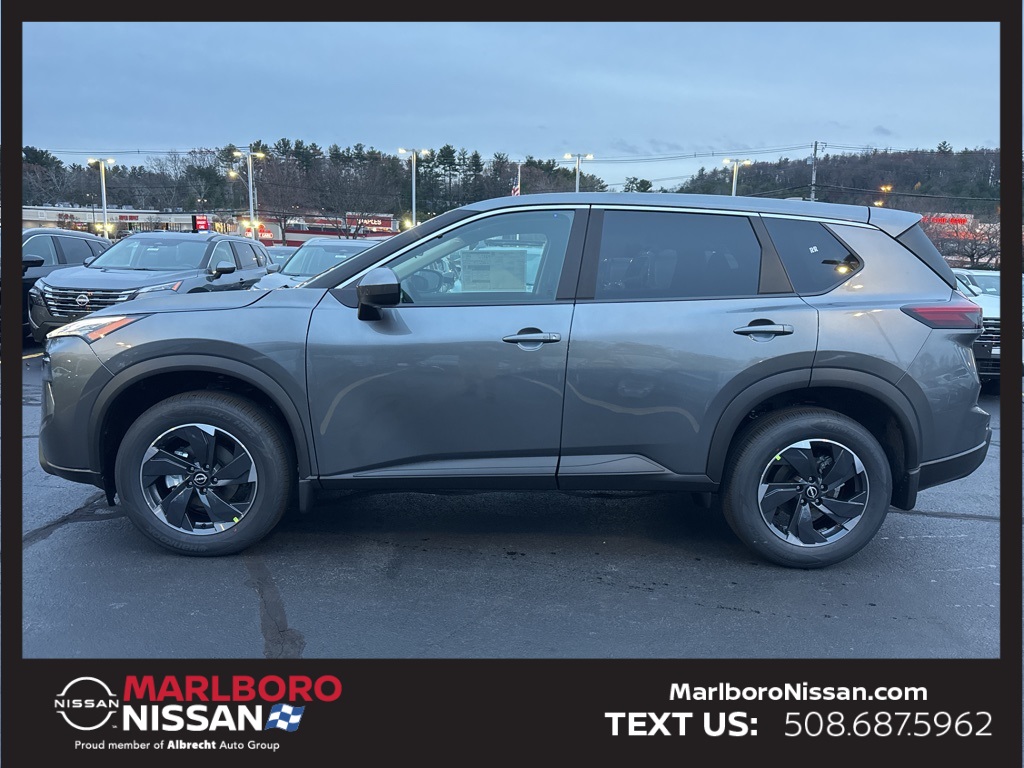 2026 Nissan Rogue SV photo 2