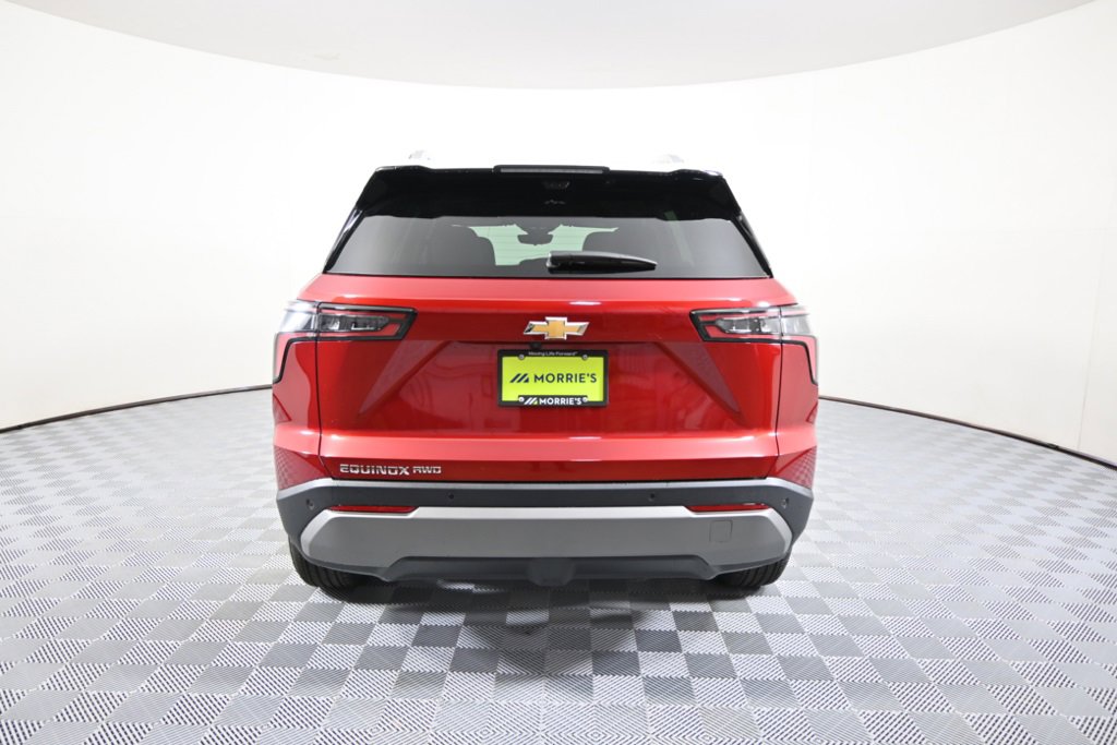 2026 Chevrolet Equinox LT photo 4