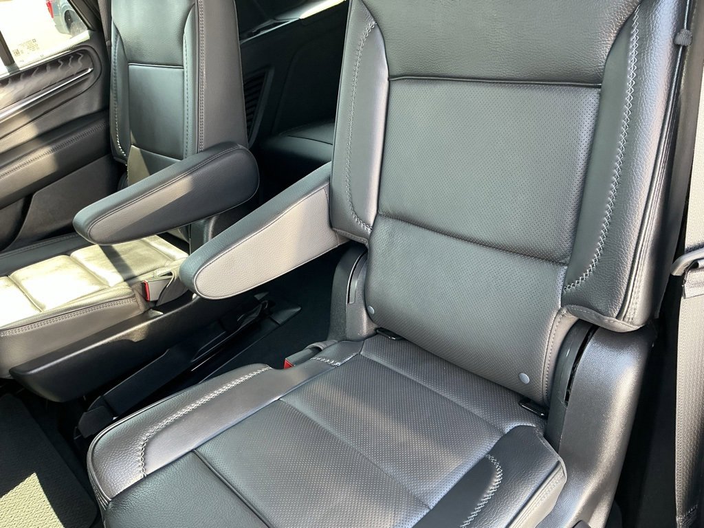 2023 Gmc Yukon Denali photo 38