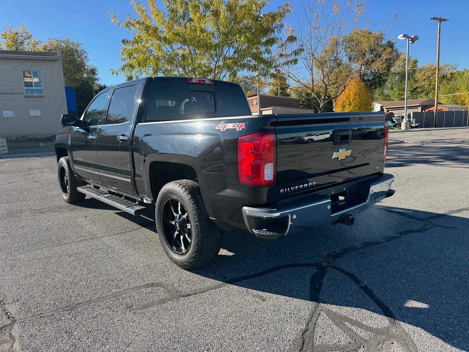 2018 Chevrolet Silverado 1500 LTZ photo 3