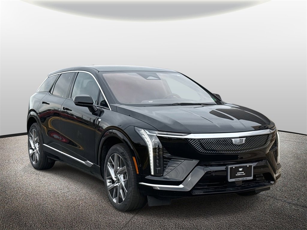 2026 Cadillac OPTIQ Luxury's photo