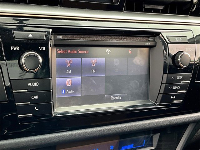 2016 Toyota Corolla Plus photo 18