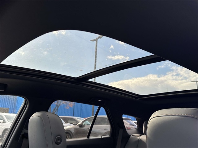 2026 Honda Prologue Touring photo 4