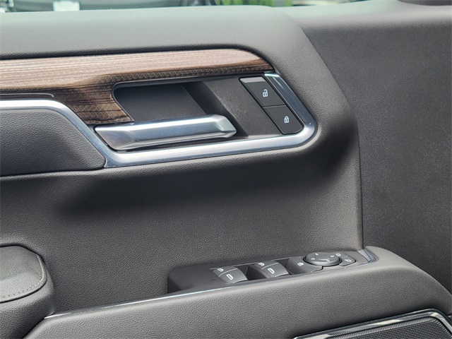 2023 Chevrolet Silverado Trail Boss LT photo 16
