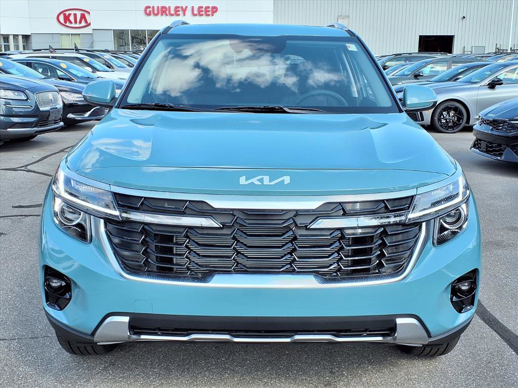 2026 Kia Seltos EX photo 2